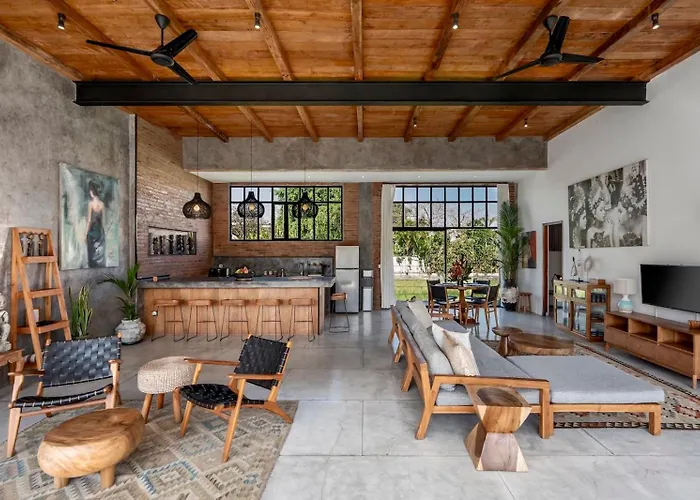 Maje By Alfred In Bali فيلة سمينياك