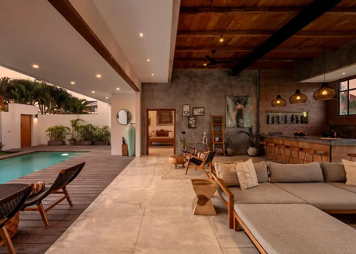 Maje By Alfred In Bali فيلة